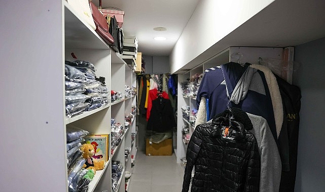 Paylaştıkça Güzel: Dayanışma Ruhuyle Buca’da Yardımlaşma Ağı Genişliyor