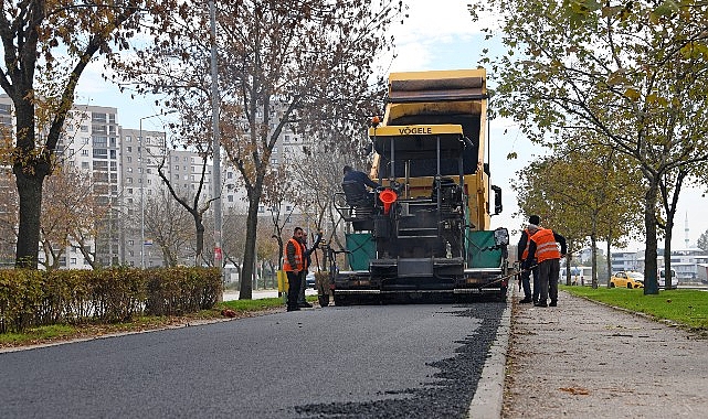 Pınar Caddesi Yürüme Yolu Yenilenmesi: Park İçinde Modern Konfor