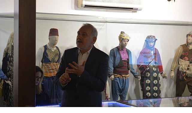 Sirkenin Köklü Yolculuğu: Kültür, Tarih ve Gastronomi Sözlüğünde Sirke Kültürü