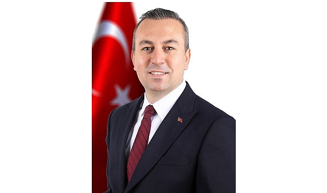 Sivas Belediye Başkanı Adem Uzun’dan Öğretmenler Günü Mesajı: Değerli Öğretmenlerimize Şükran