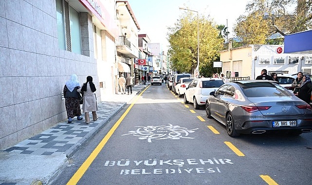 Söke Cumhuriyet Caddesi’nde Yol Yapım ve Kaldırım Yenileme Çalışmaları Tamamlandı