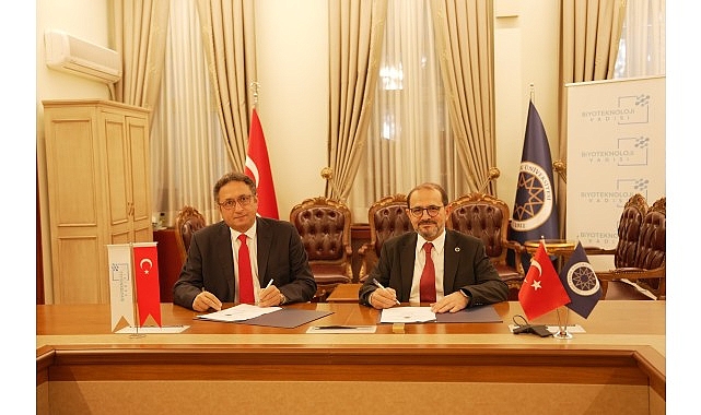 Yıldız Teknik Üniversitesi ve BİOSB Arasında Sanayi-Akademi İş Birliğiyle Biyoteknoloji Ekosistemini Güçlendirme Protokolü