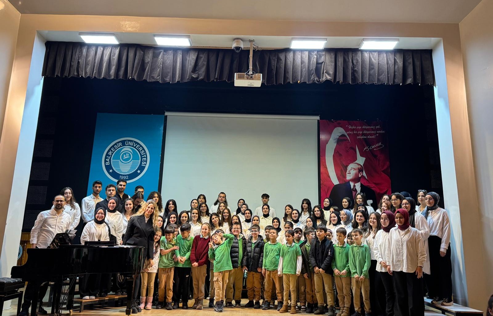 BAÜN’de Eğitim ve Sanat Buluştu: Çocuk Şarkıları Konseri Büyük Beğeni Topladı