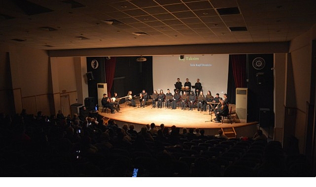 Acemaşirân Mevlevî Âyiniyle Hz. Mevlânâ’nın Anısına Ege Üniversitesi DT MK’da Adanmış Bir Akşama