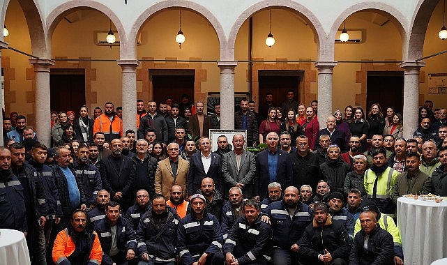 Ayvalık Belediyesinden Yeni Yıla Moral ve Dayanışma Dolu Mesaj