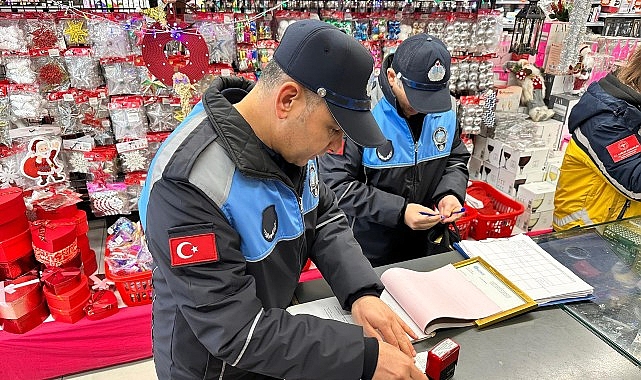 Bakırköy’de Yılbaşı Hazırlıkları Denetimde Güvende: Zabıta Ekipleri Marketten Hediyelik Eşyaya Kapsamlı Kontrol Uyguluyor