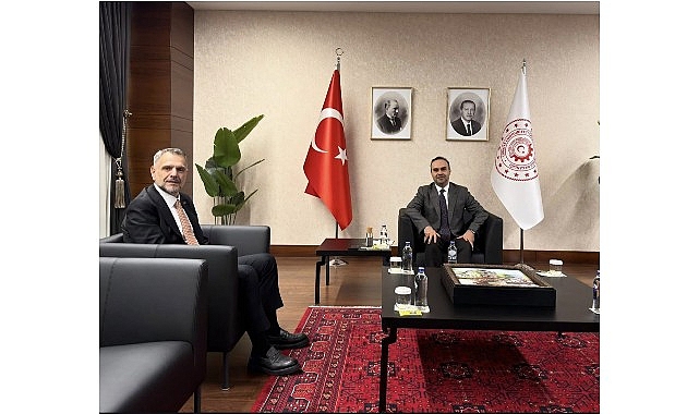 Bayrampaşa Belediye Başkan Vekili İbrahim Akın, Sanayi ve Teknoloji Bakanı ile Teknoloji Odaklı Görüşme