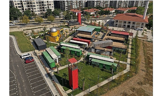 Beylikdüzü Aziz Sancar Bilim ve Sanat Merkezi ile Planetaryumu: Çocuklar İçin Uygulamalı Bilim ve Uzay Deneyimi