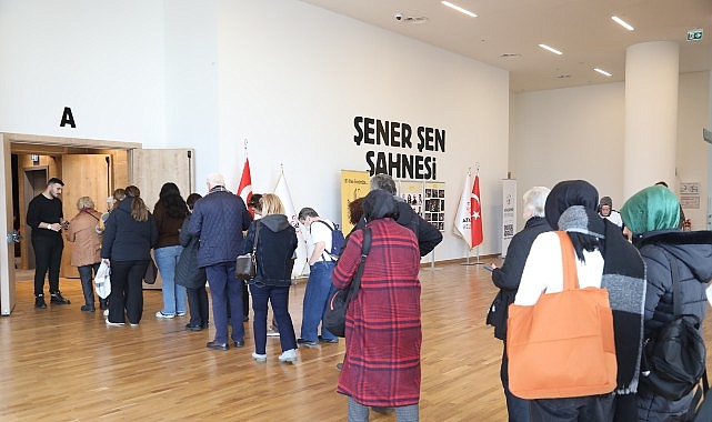 Bir Halk Düşmanı: Ataşehir’de Ibsen’in Çarpıcı Meseli