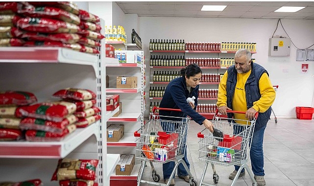 Bornova Belediyesi Kent Market Desteğinde 3.500 Aile İçin Ek Kredi Fırsatı