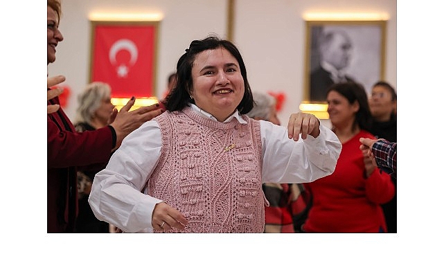 Buca’da Engelli Ailelerine Özel Yeni Yıl Coşkusu ve Toplumsal Katılım Vurgusu