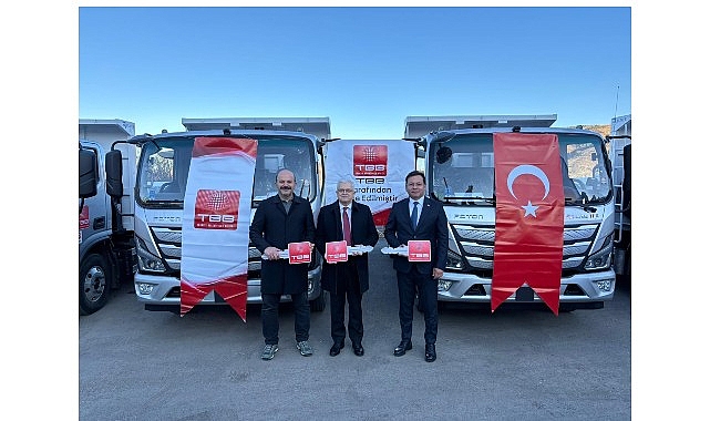 Burhaniye’ye TBB Destekli Yeni Yol Süpürme Aracı Hibe Edildi