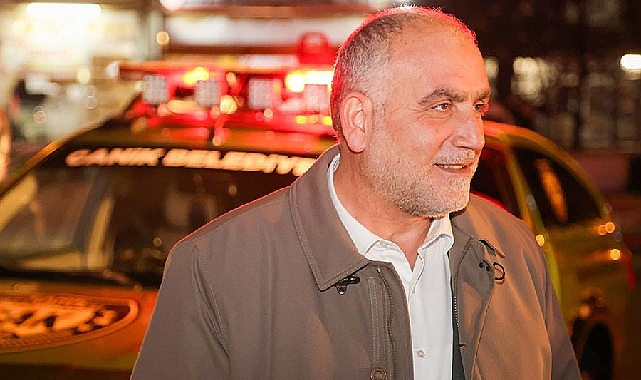 Canik Belediyesi Karla Mücadelede Hız Kesmiyor: Yollar Açık, Gönüller Sofrada