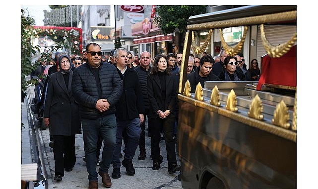 Çeşme’nin Belediye Başkanlığına Veda: Ahmet Faik Tütüncüoğlu’na Anma ve Hizmet Mirası