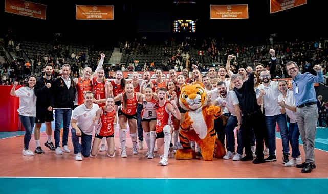 Eczacıbaşı Dynavit, Vero Volley Milano’yu Evinde Zorlu Maçta 3-2 Mağlup Etti: Sonuç Özeti ve Oyuncu Performansları