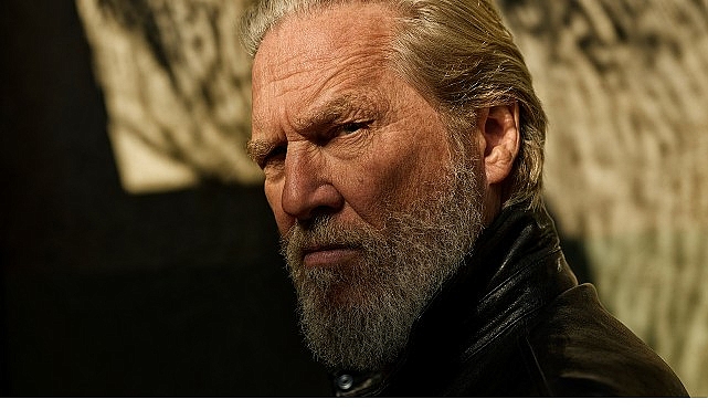 FX’nin The Old Man Yeni Sezonunda Gerilim Dolu Bir Kaçış Hikayesi