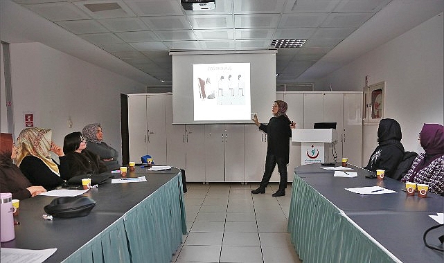 Geleceğin Teminatı Çocuklar İçin Eğitimcilere Yönelik Kapsamlı Program