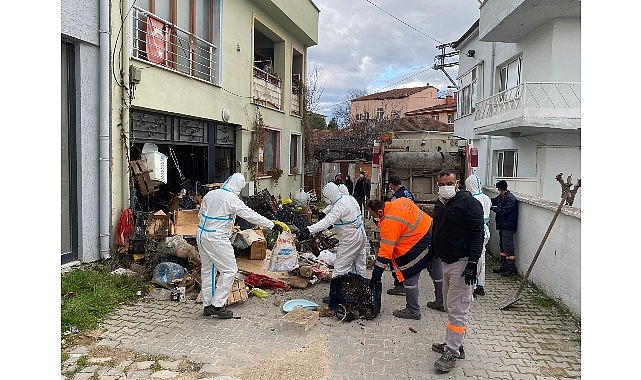 Görükle’de Çöple Dolmuş Evde Büyük Temizlik ve Dezenfeksiyon Çalışması