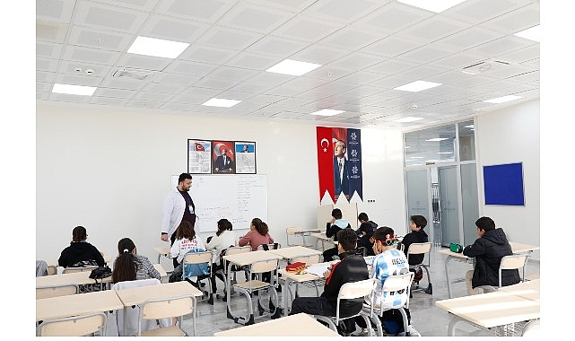 Güz Dönemi İngilizce Eğitimleri: Aydın’da Ücretsiz ve Uzman Kadro ile Devam Ediyor