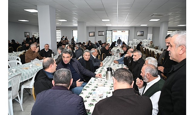 Halise Yemeği Buluşması: Kartepe’de Ağrılılar Derneği ve Belediye Başkanı Kocaman’dan Birlik Mesajı