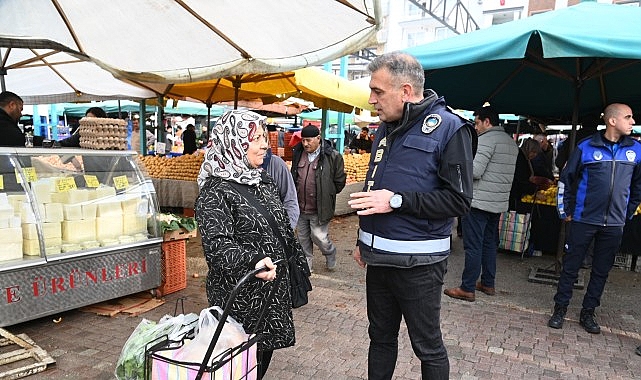 Hoş Geldin Masası: Perşembe Pazarı’nda Vatandaşa Yakın Belediye Hizmeti