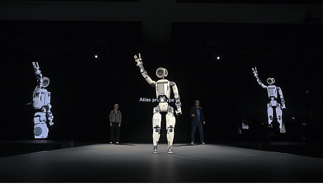 Hyundai’nin Fiziksel Yapay Zeka Stratejisi: İnsan Merkezli Robotikla Geleceğe Yolculuk