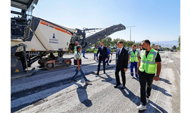 İzmir’de 2025 Ulaşım Atılımları ve 2026 Hedefleri: Köprülerden Tünellere, Yollar ve Otoparklara Kapsamlı Yenilemeler