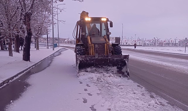 Karaman’da Kar Yağışıyla Sahada Koordineli Müdahale ve Yol Güvenliği Çalışmaları