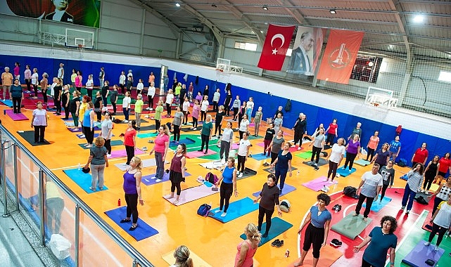 Karşıyaka’da Son 12 Ayda 18 Binden Fazla Vatandaşa Spor Desteği Veren Belediye Hareketliliği