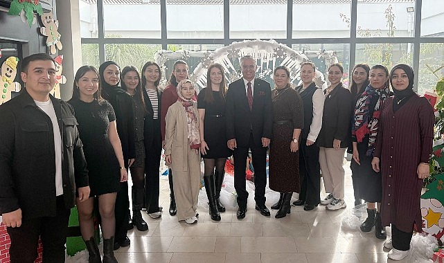 Kemer Belediye Başkanı Necati Topaloğlu, Ülker-Orduvar Akman Kreş ve Gündüz Bakımevi’ni Ziyaret Etti