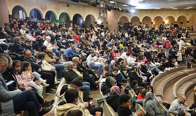 Nevşehir’de Sinema Gecesi: Kardeş Takımı 2 Gösterimi Ve Belediye Desteği