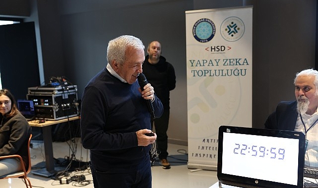 Nilüfer’in Yazılım Kamplı Yolculuğundan Yapay Zeka Hackathonu: Gençler Görüş ve Çözümlerle Şehrin Dijital Dönüşümüne Katkı Sağlıyor