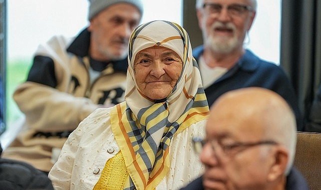 Nimet Karabulut’tan Yeni Yıl Ziyareti: Maltepe Huzurevi Sakinleriyle Sıcak Anlar