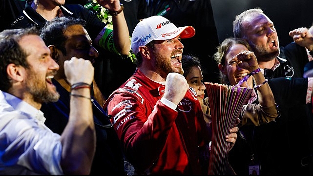 Nissan’in Formula E Yolculuğu: Last to Legends Belgeseli ile Elektrikli Zaferlere Yolculuk
