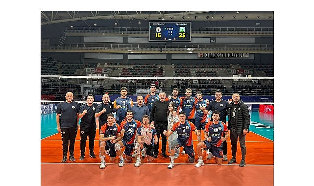 Osmangazi Belediyespor, Ziraat Bankkart’ı Darbe Gibi Eledi: 3-0’lık Net Galibiyetle Devre Arasını Güçlü Girdiler