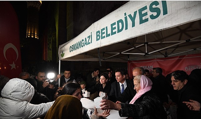 Regaip Kandili Kutlamasında Bursa Ulucami’nden Kandil Simidi Ziyafeti
