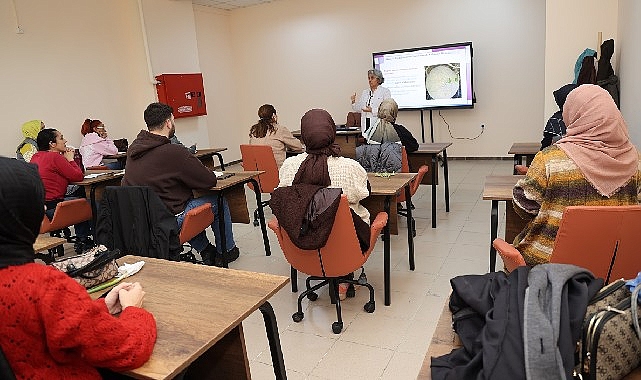 Tarım Akademisi’nden İlk Mezunlar: Aday Çiftçi ve Mantar Yetiştiriciliğinde Sertifikalar Taşırılıyor