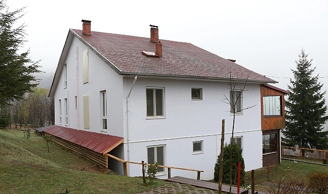 Tazelenme Merkezi’nden 5 Yeni Mezun: Yeni Hayat İçin Bir Adım Daha