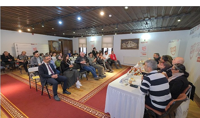 Türkiye Tiyatrosunun Rotası: Yeni Yılın Eşiğinde Diyalog ve Keşif