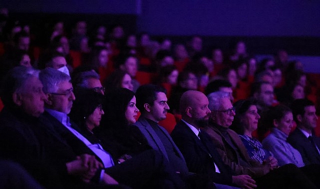 Atatürk Sanat Merkezi’nde Fındıkkıran Rüyası: Ankara Devlet Opera ve Balesiyle Büyüleyen Bir Gece