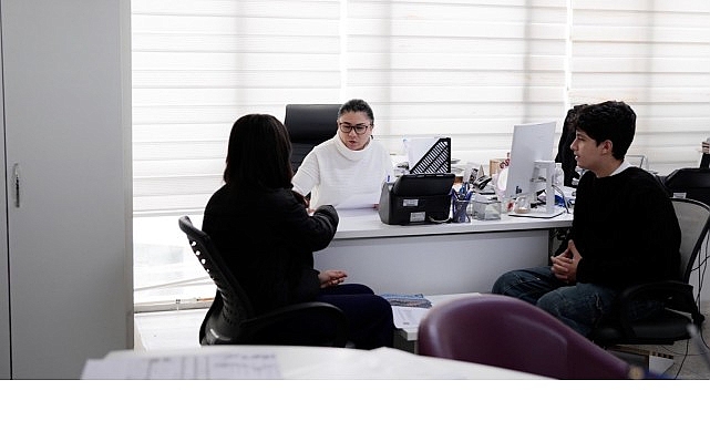Balçova’da 11-12. Sınıf Öğrencileri İçin Ulaşım Nakdi Desteği Programı – Yeni Başlangıçlar