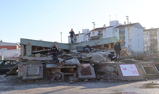 Bayraklı Belediyesi Arama Kurtarma Ekipleri AFAD Yetkinliğiyle Güçlendirildi
