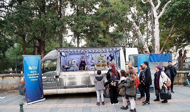 Berat Kandili’nde 19 İlçede Sıcacık Lokma ve Kandil Simidi İkramları