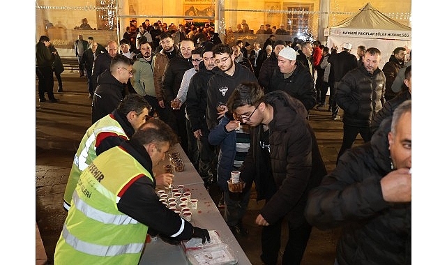 Berat Kandili’nde Nevşehir Belediyesi Halkla Buluştu: Kandil Simidi ve Şerbet Desteği