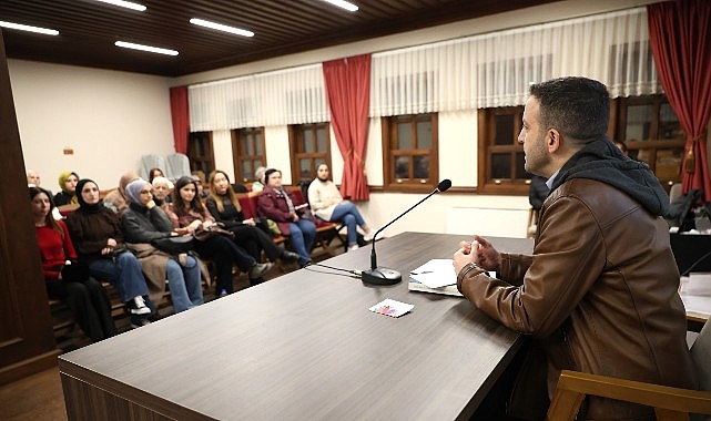 Bizi ‘Biz’ Yapan Hikayeler: Edebiyat ve Hayat Buluşmaları Kitap Okuma Atölyesi