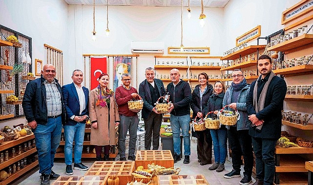 Bornova Ekolojik Kent Tohum Merkeziyle Onarıcı Tarımın İzinde: Üniversite-yerel Yönetim İş Birliği