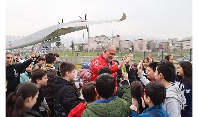 Canik’te Yarıyıl Tatili Bilim ve Teknoloji Atölyeleriyle Öğrenirken Eğlenceyi Buluşturuyor