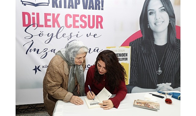 Çekmecemde Kitap Var Söyleşisi: Dilek Cesur ile Küçükçekmece’de İmza Dolu Anlar