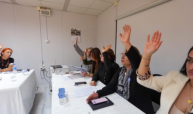 Didim Kadın Meclisi Şubatta Başkanın Katılımıyla Stratejilerini Belirledi