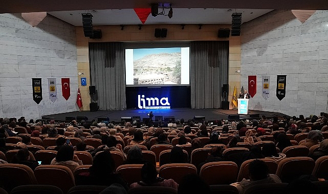 İpek Yolunun Hüzün Durağı: Doğu Türkistan Üzerine Söyleşi ve Toplumsal Duyarlılık